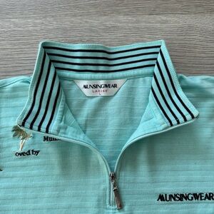 🐧 Munsingwear Women’s Quarter-Zip Sweater – Japan